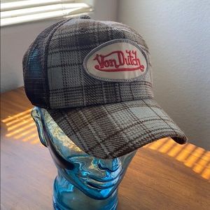 Von Dutch Hat